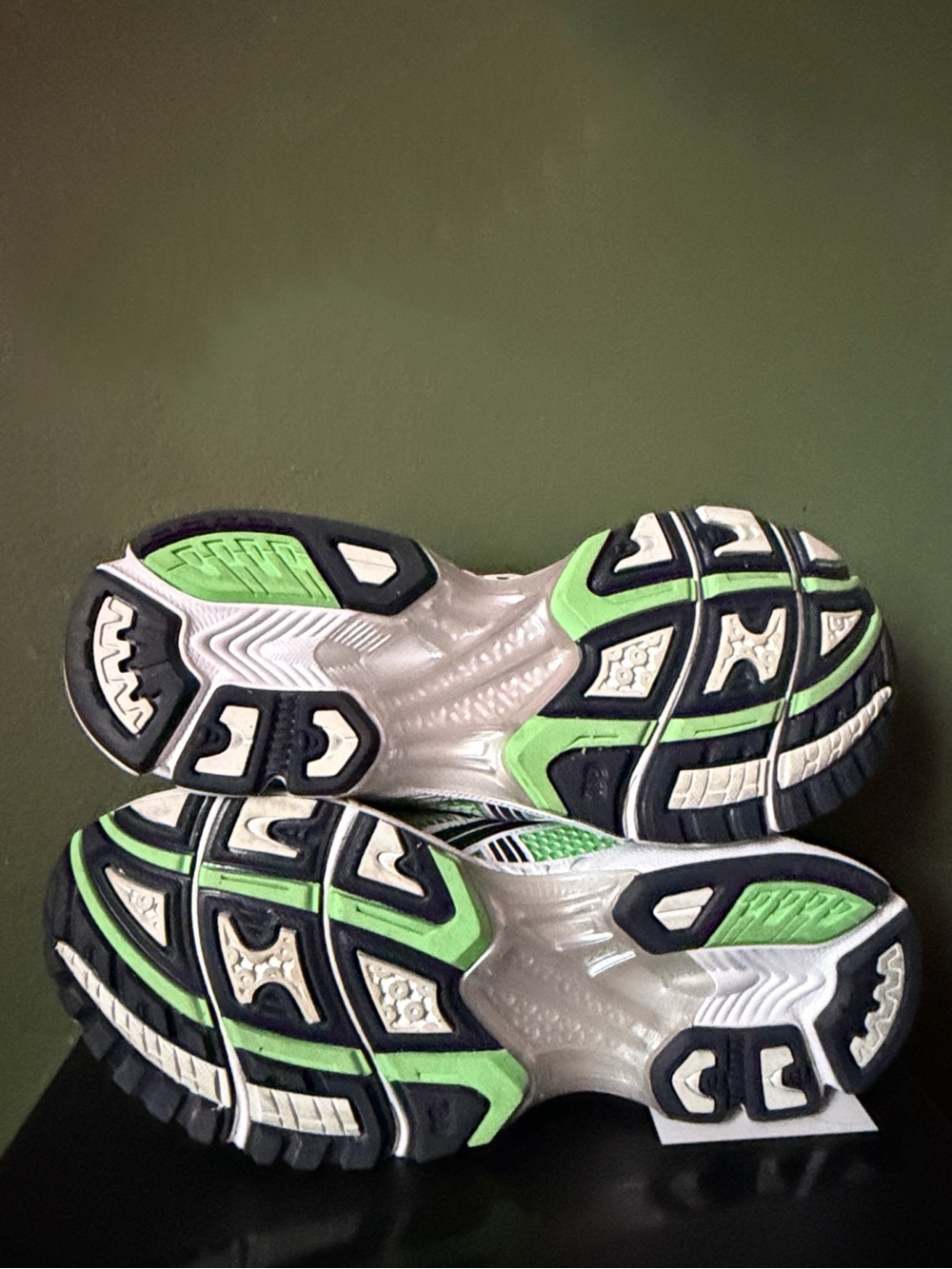ASICS Gel Kayano 14 ‘Bright Lime’ - Picture 5 of 8